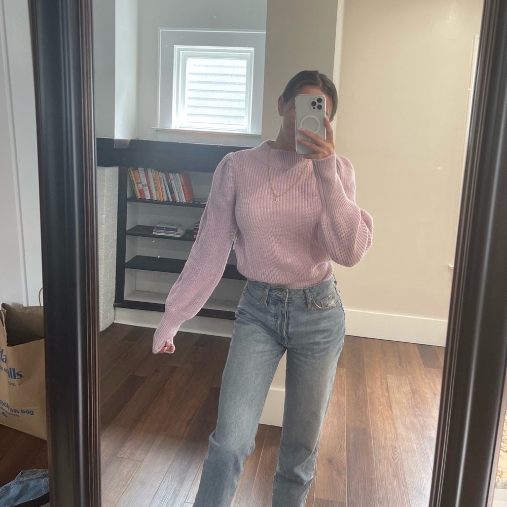 Puff sleeve sweater